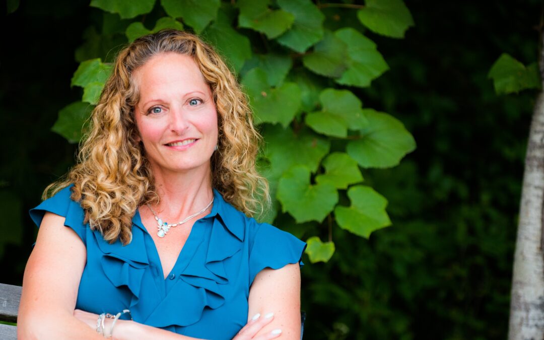 When Knowing More Makes You Lead Worse